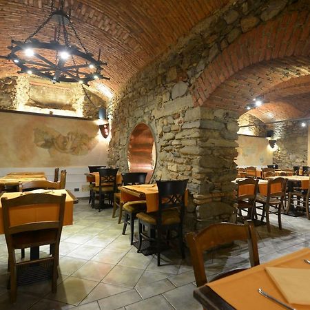 Appartamenti Medioevo Varese Kültér fotó